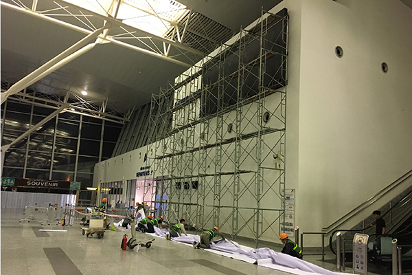 Tháo dỡ màn led